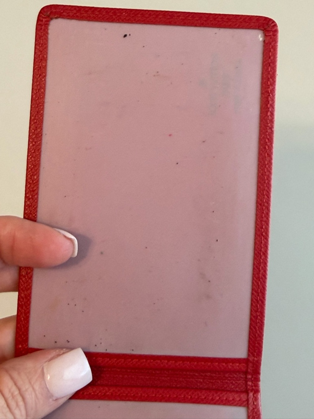 Authentic Louis Vuitton red card holder - Picture 12 of 16